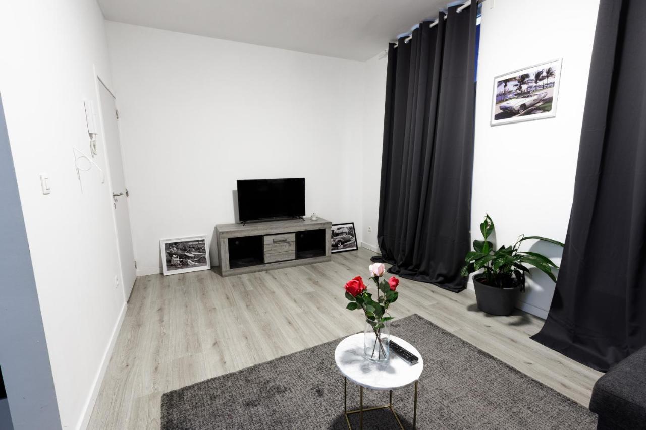 Grogo Duplex Appartment Anversa Esterno foto